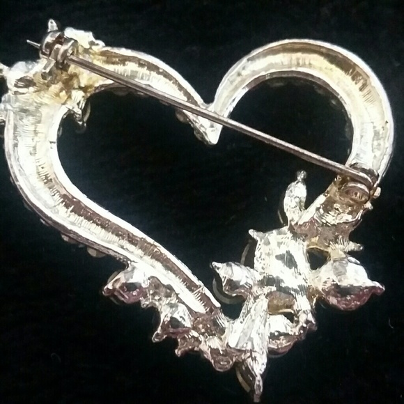 New elegant heart brooch - Picture 2 of 4